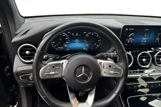 Mercedes-Benz GLC 200, 2.0, 120 kW, diesel, automatic, rear-wheel drive