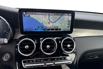 Mercedes-Benz GLC 200, 2.0, 120 kW, diesel, automatic, rear-wheel drive