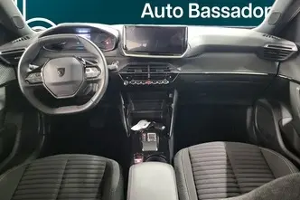 Peugeot 2008, электричество, автомат, передний привод