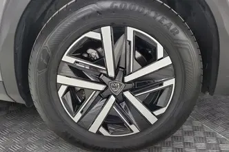 Peugeot 2008, электричество, автомат, передний привод