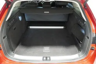 Škoda Superb, 1.5, 110 kW, гибрид, автомат, передний привод