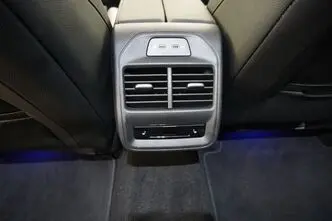 Škoda Superb, 1.5, 110 kW, гибрид, автомат, передний привод
