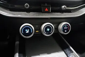 Škoda Superb, 1.5, 110 kW, гибрид, автомат, передний привод