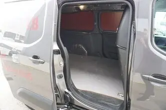 Peugeot Partner, 1.5, 96 kW, diesel, automatic, front-wheel drive