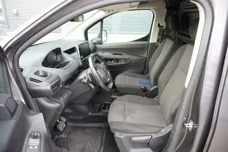 Peugeot Partner, 1.5, 96 kW, diesel, automatic, front-wheel drive