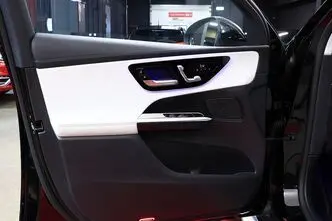 Mercedes-Benz GLC 300, 2.0, 150 kW, pistikhübriid, automaat, nelikvedu