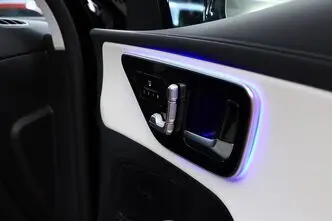 Mercedes-Benz GLC 300, 2.0, 150 kW, pistikhübriid, automaat, nelikvedu