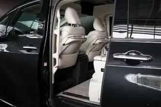 Lexus LM 350, 2.5, 140 kW, hübriid, automaat, nelikvedu
