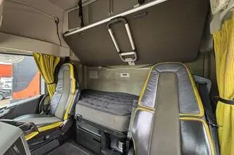 Volvo FH 16 650 8x4*4, 480 kW, diisel, automaat