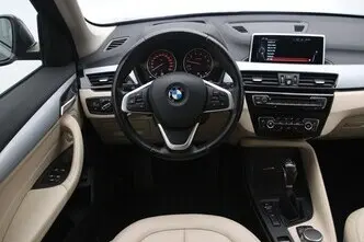 BMW X1, 2.0, 141 kW, bensiin, automaat, esivedu