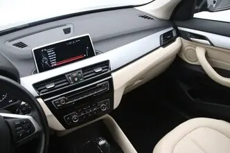 BMW X1, 2.0, 141 kW, bensiin, automaat, esivedu