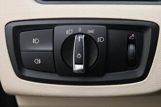 BMW X1, 2.0, 141 kW, bensiin, automaat, esivedu