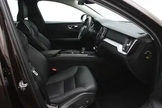 Volvo V60, 2.0, 145 kW, гибрид, автомат, передний привод