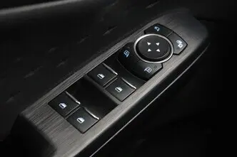 Ford Kuga, 2.0, 140 kW, дизель, автомат, полный привод