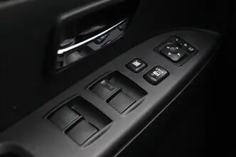 Mitsubishi ASX, 1.6, 86 kW, бензин, механическая, передний привод