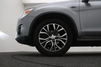 Mitsubishi ASX, 1.6, 86 kW, бензин, механическая, передний привод