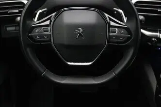 Peugeot 3008, 1.5, 96 kW, дизель, автомат, передний привод