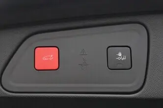 Peugeot 3008, 1.5, 96 kW, дизель, автомат, передний привод