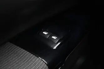 Citroën C4 Cactus, 1.6, 73 kW, дизель, механическая, передний привод