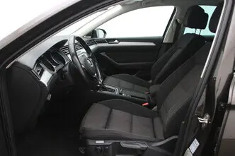 Volkswagen Passat, 1.4, 110 kW, бензин, автомат, передний привод