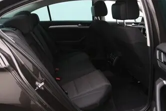 Volkswagen Passat, 1.4, 110 kW, бензин, автомат, передний привод