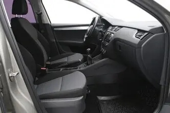 Škoda Octavia, 1.2, 63 kW, bensiin, manuaal, esivedu