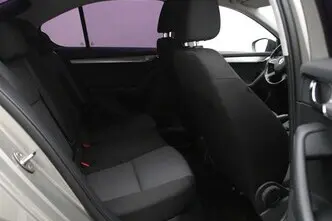 Škoda Octavia, 1.2, 63 kW, bensiin, manuaal, esivedu
