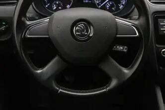 Škoda Octavia, 1.2, 63 kW, bensiin, manuaal, esivedu