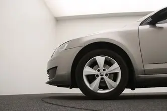 Škoda Octavia, 1.2, 63 kW, bensiin, manuaal, esivedu