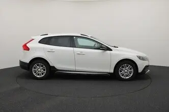 Volvo V40 Cross Country, 2.0, 110 kW, дизель, автомат, передний привод