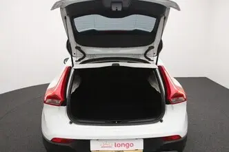 Volvo V40 Cross Country, 2.0, 110 kW, дизель, автомат, передний привод
