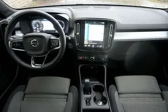 Volvo XC40, 1.5, 155 kW, бензин, автомат, передний привод
