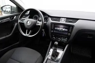 Škoda Octavia, 1.6, 85 kW, diisel, automaat, esivedu