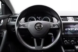 Škoda Octavia, 1.6, 85 kW, diisel, automaat, esivedu