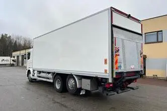 Scania G450 6x2*4, 331 kW, diesel, automatic