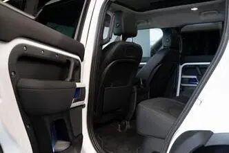Land Rover Defender, 3.0, 294 kW, hybrid, automatic, four-wheel drive