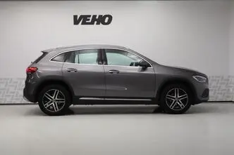 Mercedes-Benz GLA 180, 1.3, 100 kW, bensiin, automaat, esivedu