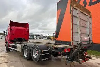 Scania P, 323 kW, diesel, automatic