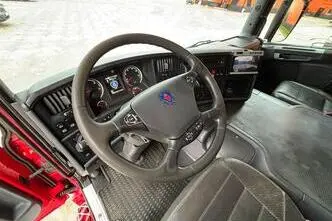 Scania P, 323 kW, diesel, automatic