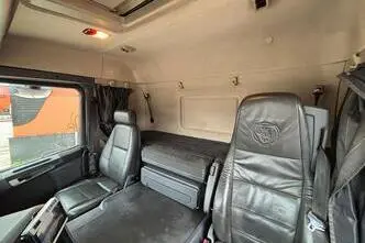 Scania P, 323 kW, diesel, automatic