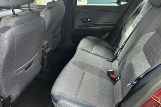 Renault 4, 110 kW, elekter, automaat, esivedu