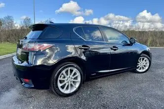 Lexus CT 200h, 1.8, 73 kW, hübriid, automaat, esivedu