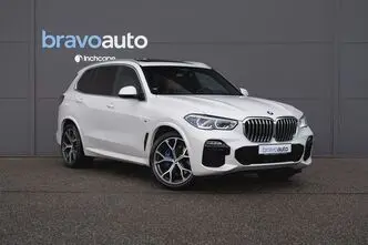 BMW X5, 3.0, 210 kW, hybrid, automatic, four-wheel drive