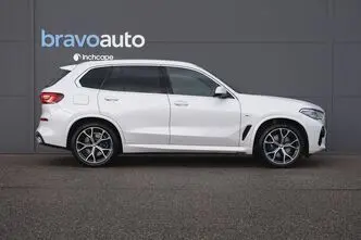 BMW X5, 3.0, 210 kW, hybrid, automatic, four-wheel drive