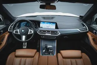 BMW X5, 3.0, 210 kW, hybrid, automatic, four-wheel drive