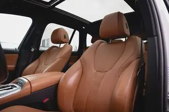 BMW X5, 3.0, 210 kW, hybrid, automatic, four-wheel drive