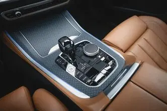 BMW X5, 3.0, 210 kW, hybrid, automatic, four-wheel drive