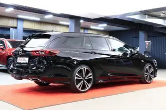 Opel Insignia, 2.0, 128 kW, diesel, automatic, four-wheel drive