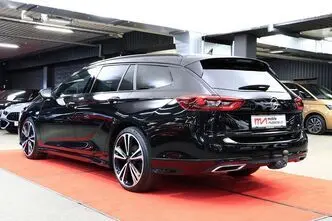 Opel Insignia, 2.0, 128 kW, diesel, automatic, four-wheel drive