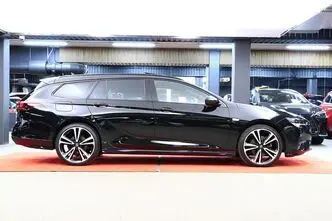 Opel Insignia, 2.0, 128 kW, diesel, automatic, four-wheel drive